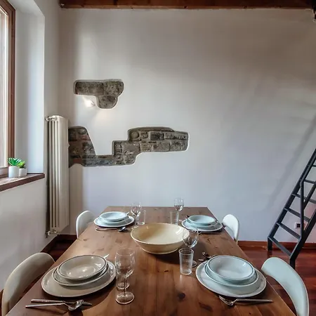 Loft Madera - By Myhomeincomo Apartamento *