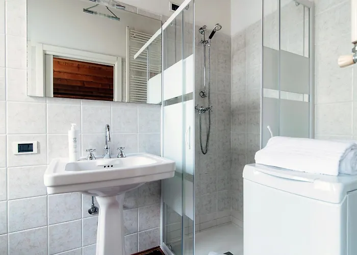 Loft Madera - By Myhomeincomo