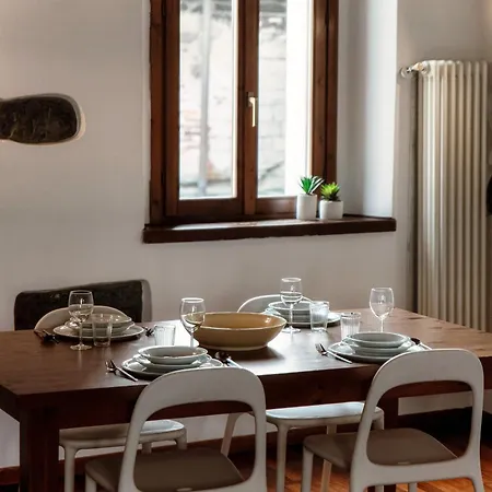 Loft Madera - By Myhomeincomo Côme