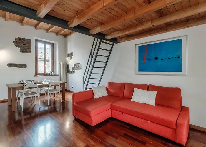 Loft Madera - By Myhomeincomo * Όπως