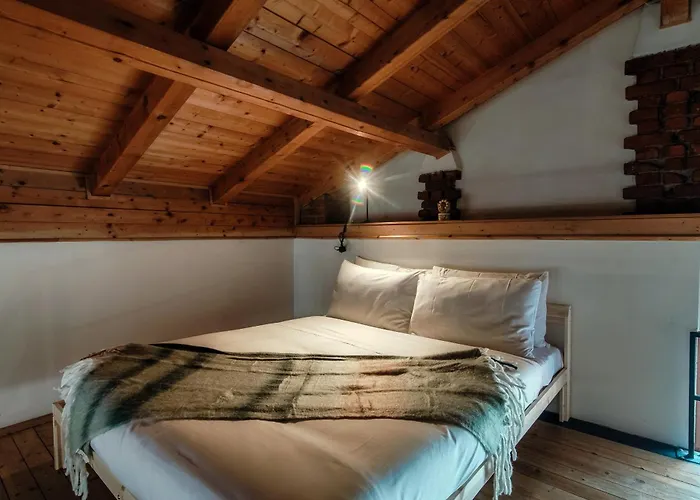 Loft Madera - By Myhomeincomo *