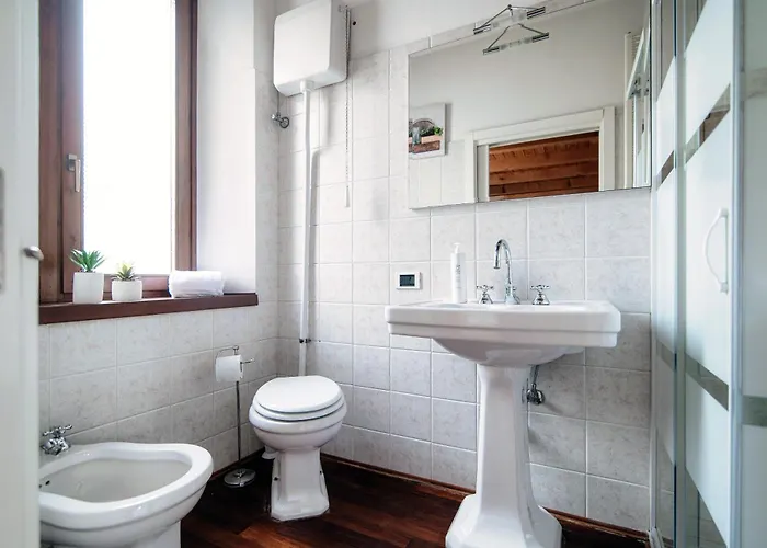 Loft Madera - By Myhomeincomo Apartmán Como